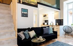 Kiraly Downtown Apartment